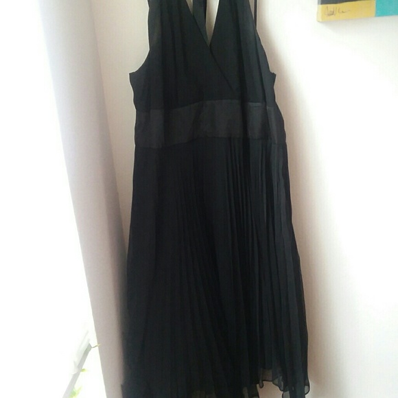 Pleated Formal Dress - Picture 5 of 8